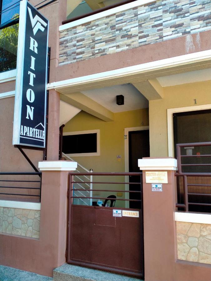 V.F. Riton Apartelle Laoag Exterior photo