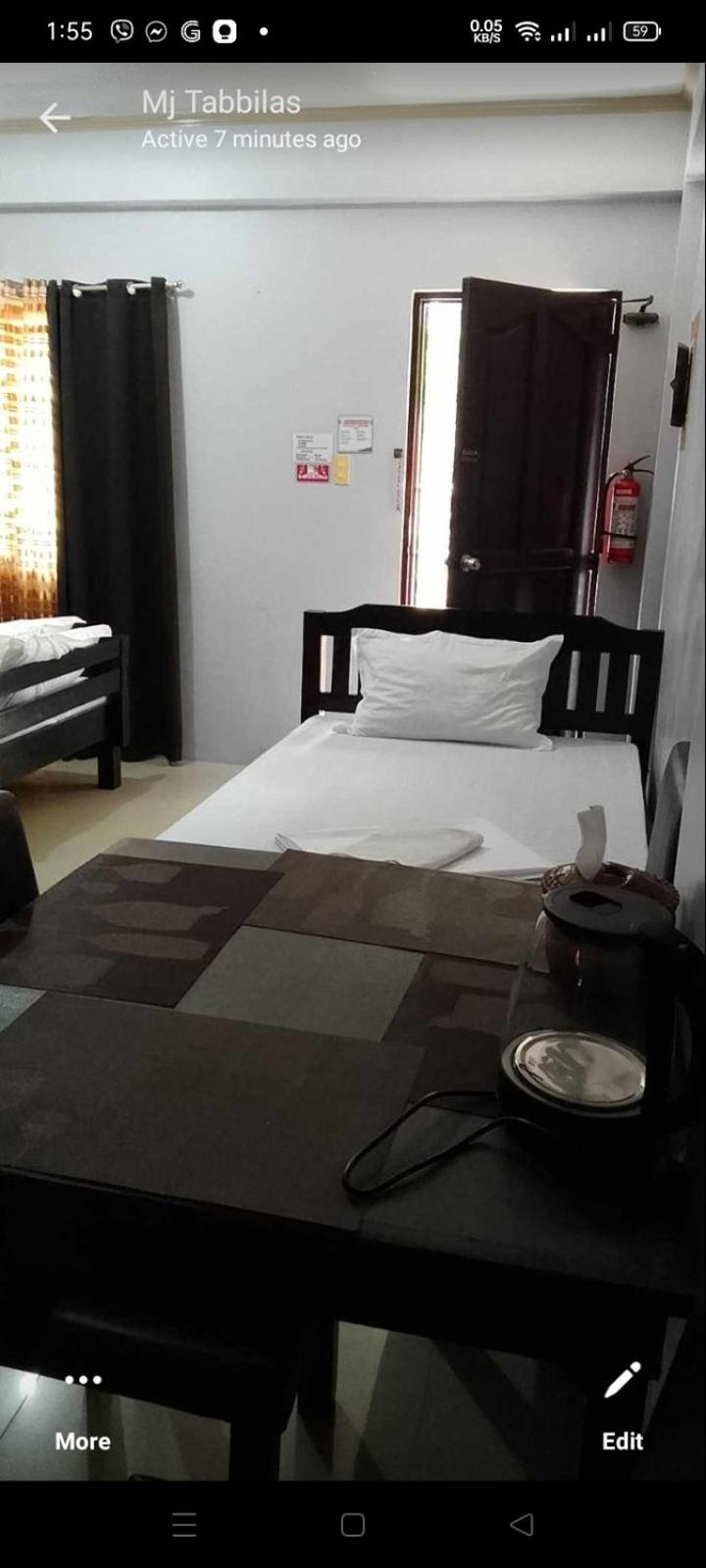 V.F. Riton Apartelle Laoag Exterior photo